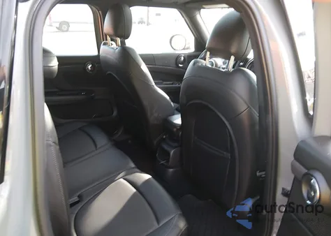 2019 Mini Countryman Cooper S from USA, damaged, VIN WMZYT3C58K3J32637